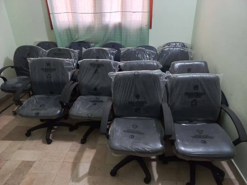 Slightly Use Office Chairs Available 3