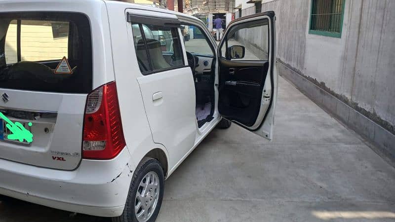 Suzuki Wagon R 2021 4