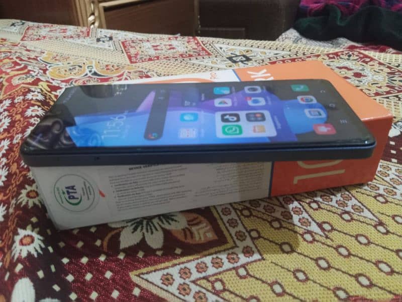 Tecno spark 10 pro 4