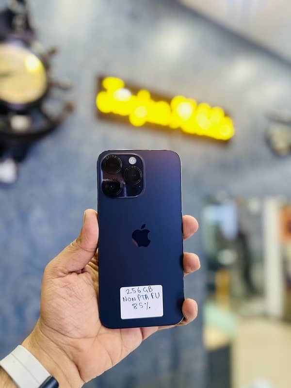 iPhone 14 Pro & 14 Pro Max 256GB NON PTA FACTORY UNLOCK 1