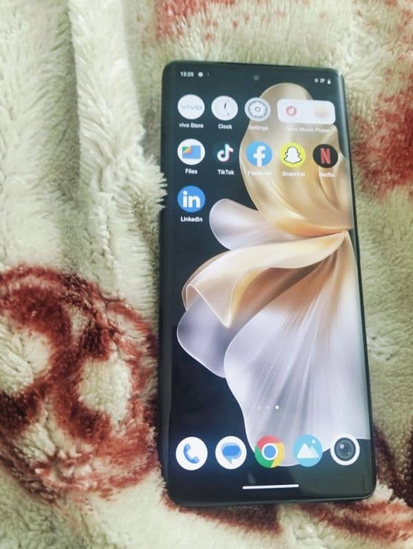 vivo v30 3