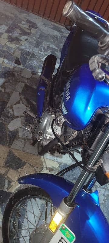 Yamaha YB 125Z 4