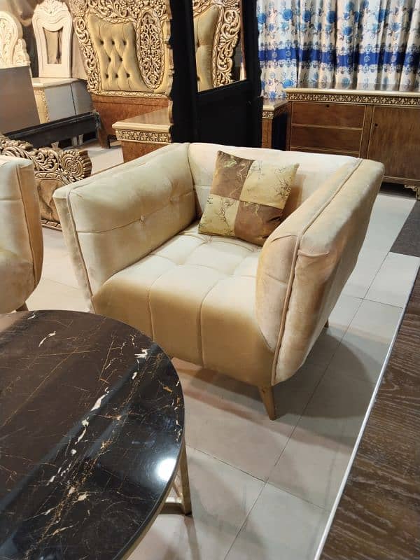 Brand New Elegant design Sofa set in velvet fabric stuff 4