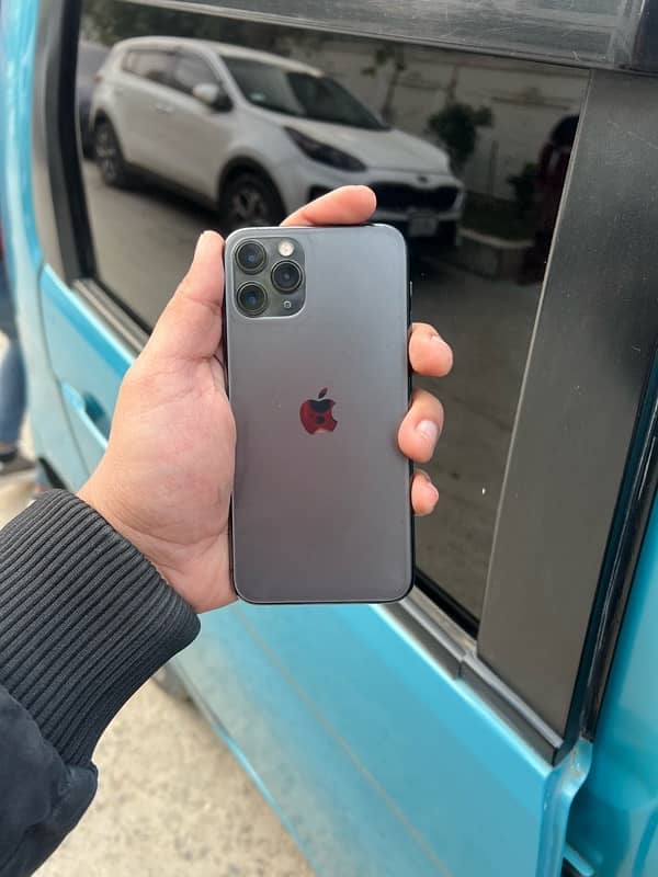 iphone 11 pro PTA approved 1