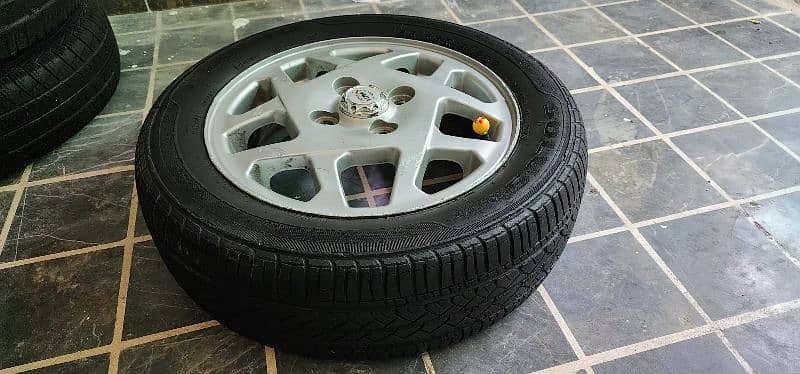 Original Alloyrims and tyres R-13wagonr ganiune alloyrims 3