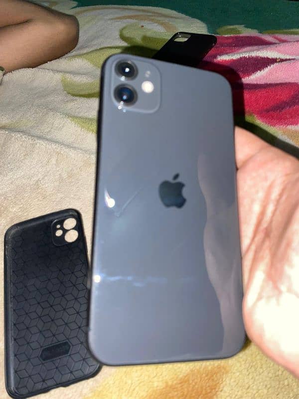 iPhone 11 for Sale - 256GB with Box in Warranty 0