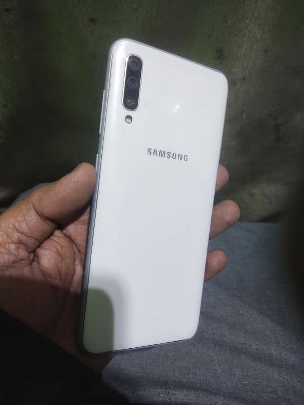 SAMSUNG GALAXY A70 10/10 CASING & GLASS CHANGE ALL PIC ATTACHED 0