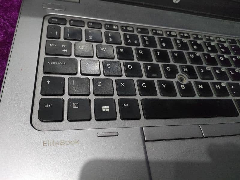 HP Elight book 3