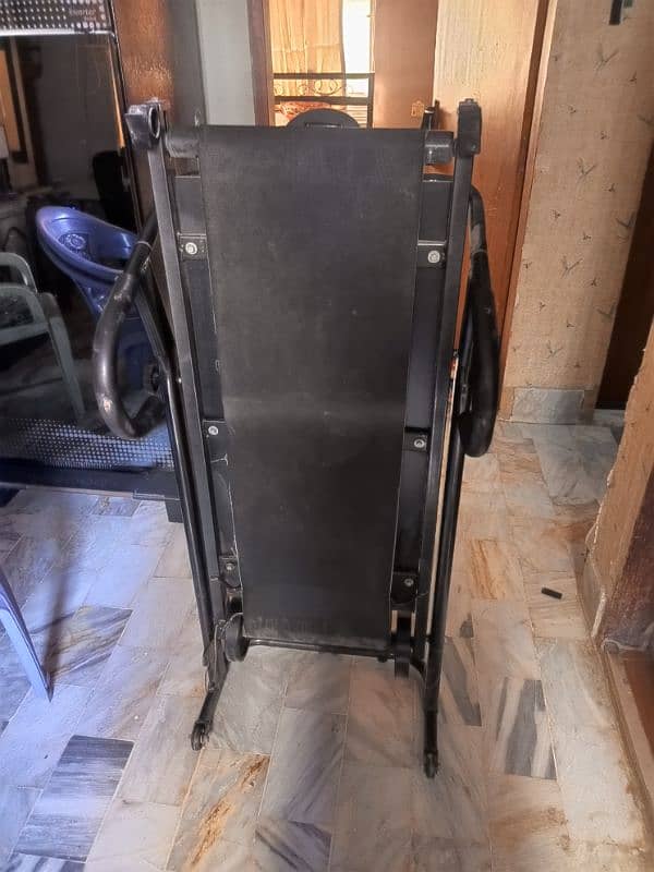 3 in 1  treadmill good condition 2