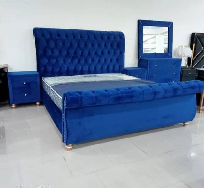 luxury style brand New bed set use high quality material 12