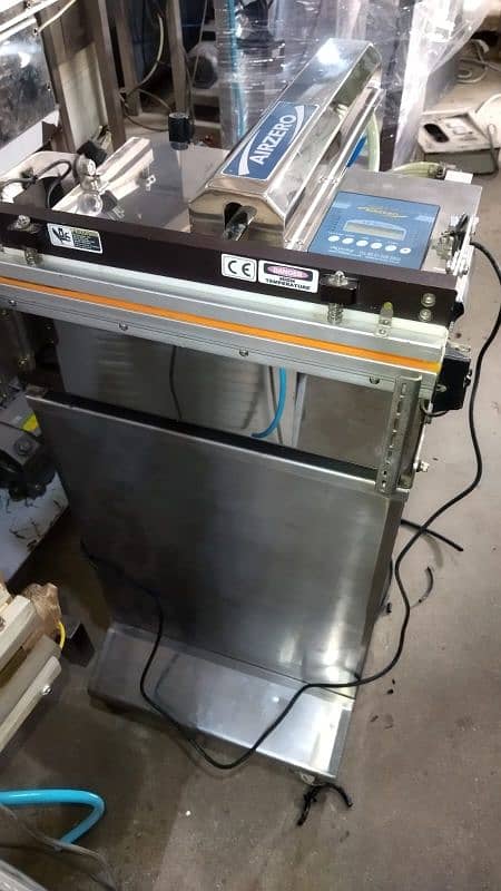 vacuum packing machine 16