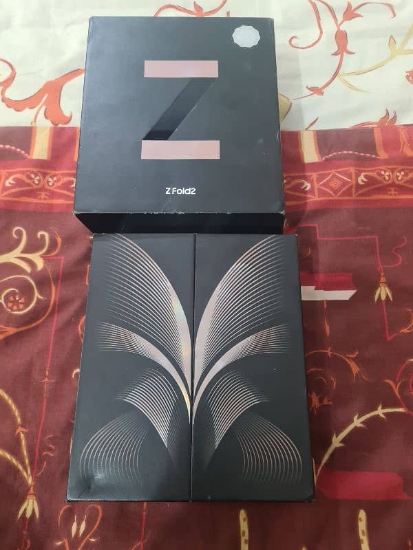 Samsung galaxy Fold 2 PTA Approved official with box 2