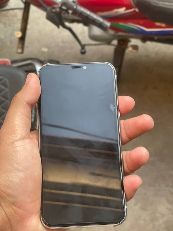 Iphone 11pro PTA approved urgent sale 2