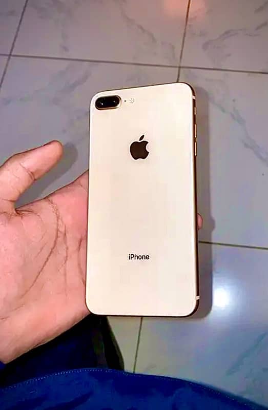 IPHONE 8 PLUS OFFICIALLY PTA APPROVED WATER PACK PHONE GOLD COLOUR 0