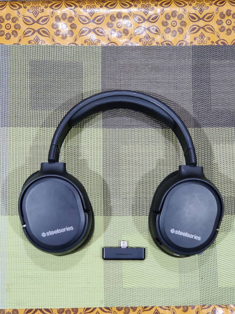 SteelSeries Arctis 1 Wireless Headset / Headphone with Dongle 4