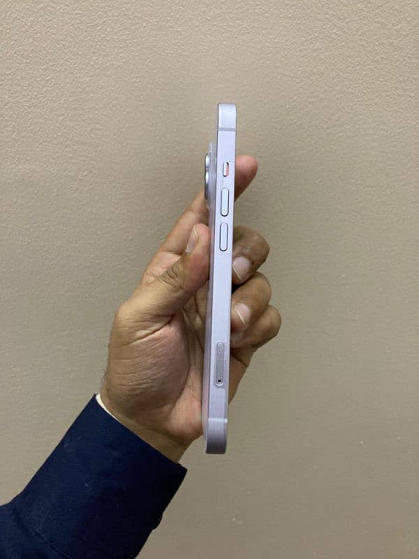 iPhone 14 (128GB) PTA Approved 6