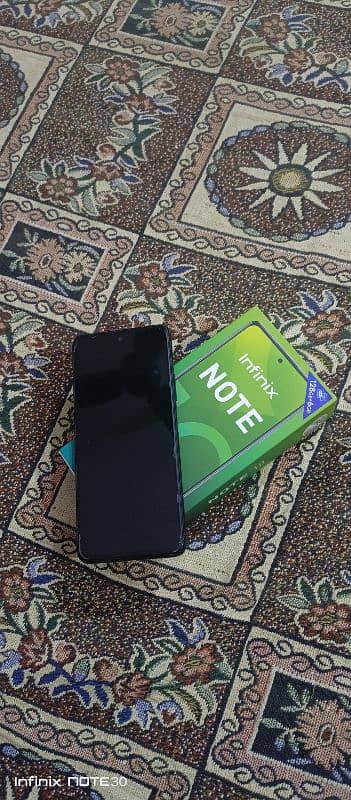 Infinix NOT 10 (6/128 GB) 1