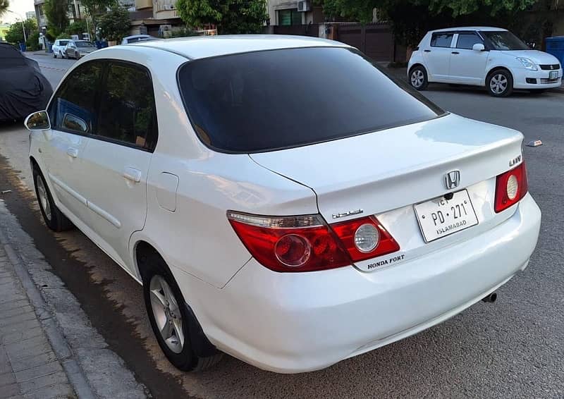 Honda City IDSI 2008 5