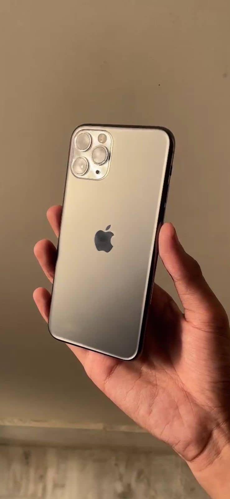 iPhone 11 Pro 0