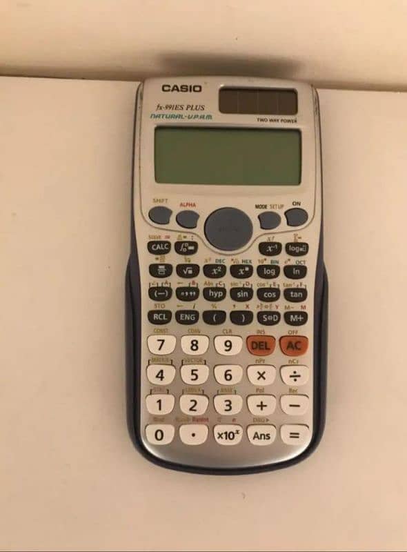 calculator_Fx991_es plus 1