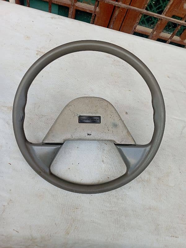 steering wheels 3000 each 3