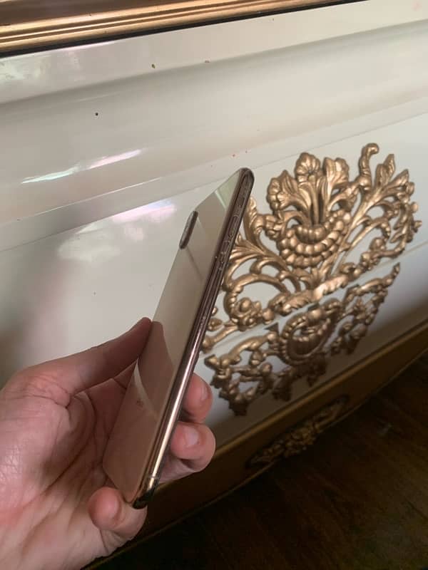 iphone xs max 3