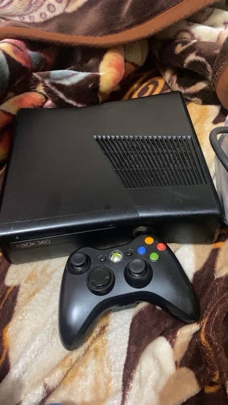 xbox 360 slim 0