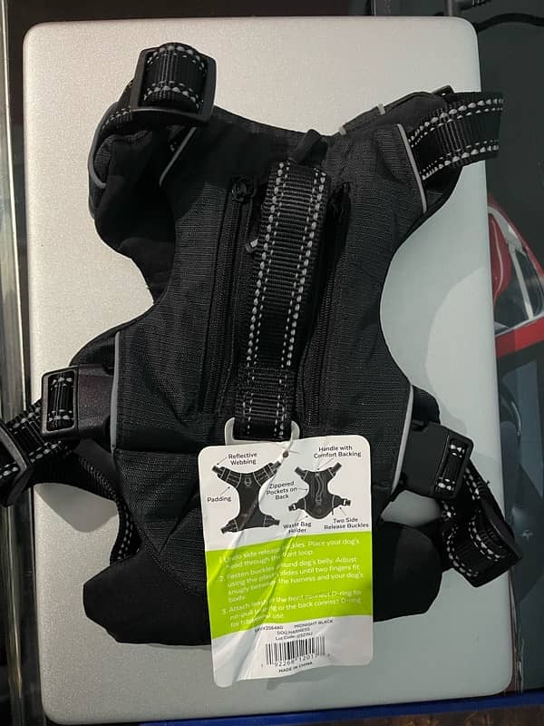 Dog harness with pocket brand new 6