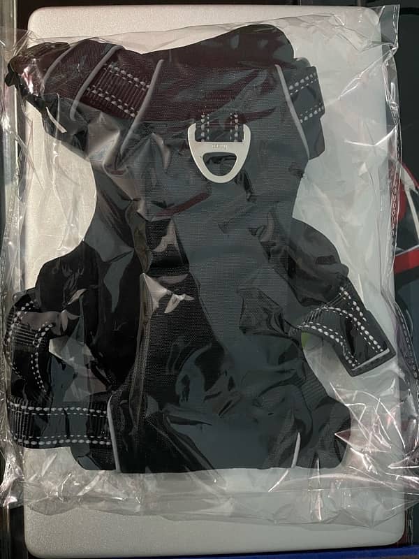 Dog harness with pocket brand new 8