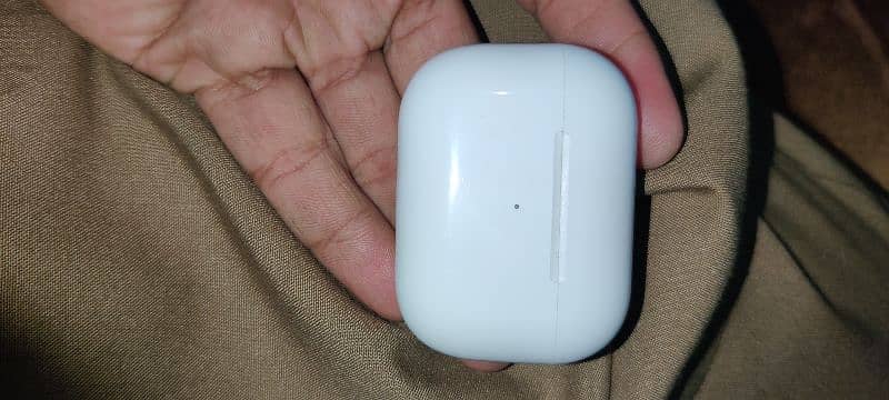 airpods pro 2 2nd generation. 1