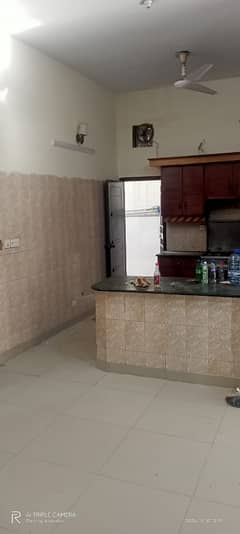 Portion 1st Floor 2 Beds DD West Open In Mehran Banglows