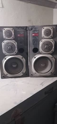 Sansui S-E 700 carbon speakers