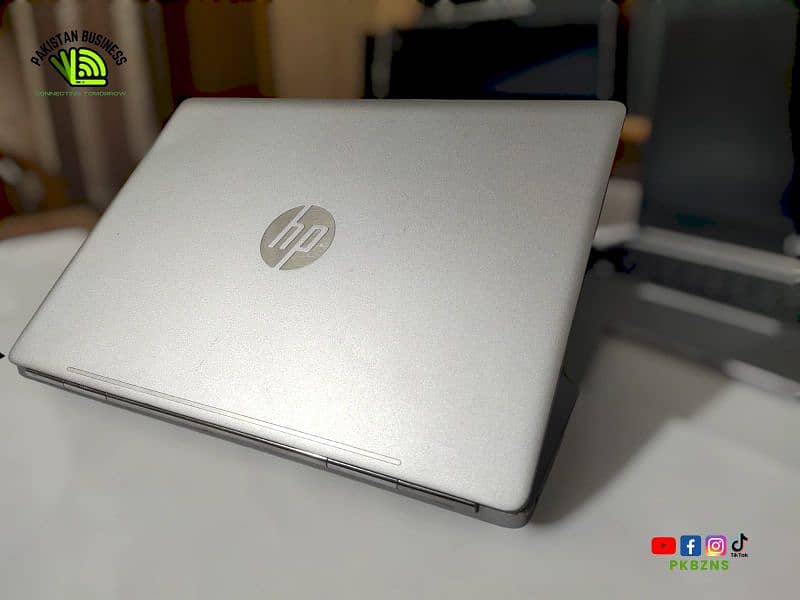 HP FOLIO G1 - ELITEBOOK - SLIMMEST PROFESSIONAL LAPTOP 1