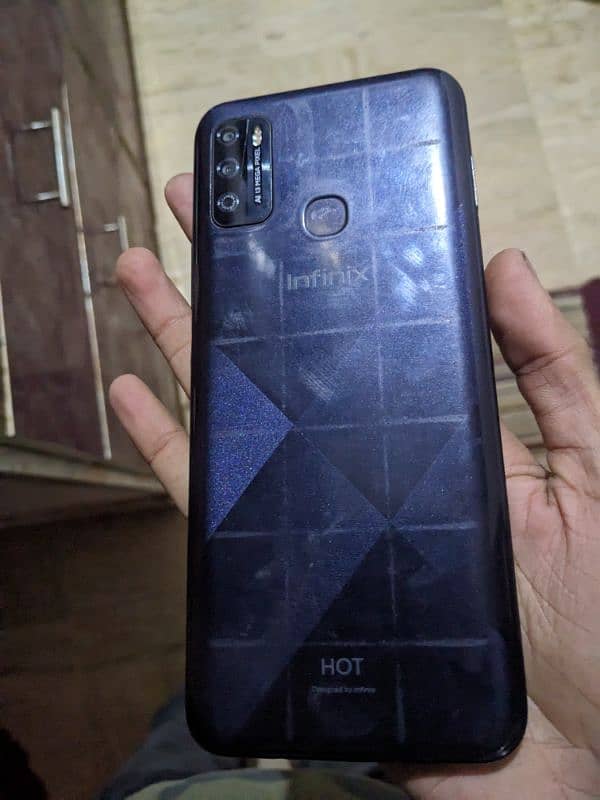 Infinix hot 9play 4