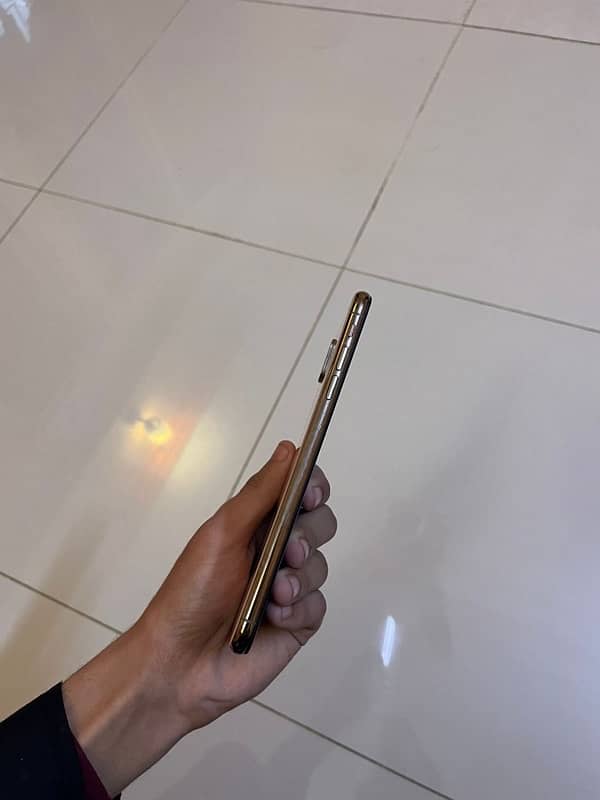 iphone xs max for sale factory unlock 6