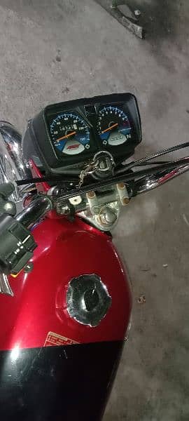 Honda CG 125 2022 Model Red. 4