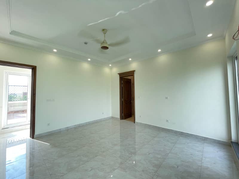 20 Marla Full House For Rent In DHA Ph-8 Lahore Owner Built House 11