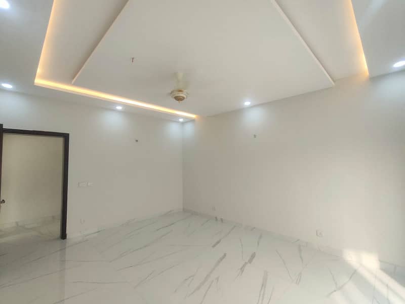 20-Marla Lower +Basement for Rent in DHA Phase 6 Lahore Owner Built House. 11