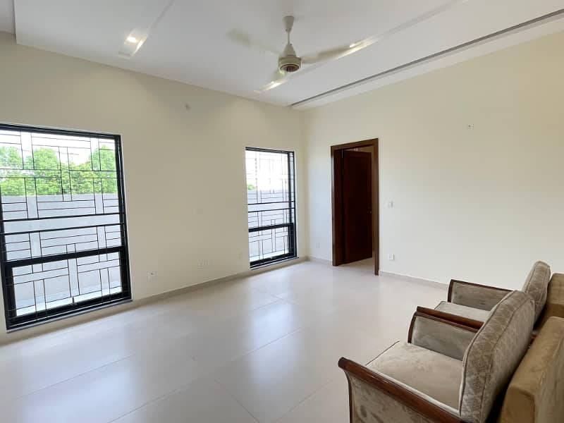 20-Marla Full House For Rent In DHA Ph-7 Lahore Owner Built House. 15