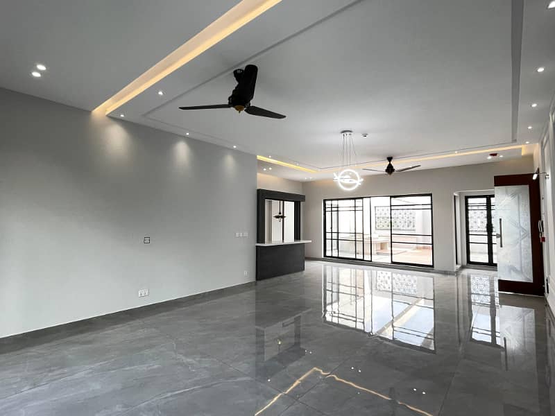 20-Marla Full House For Rent In DHA Ph-7 Lahore Owner Built House. 36