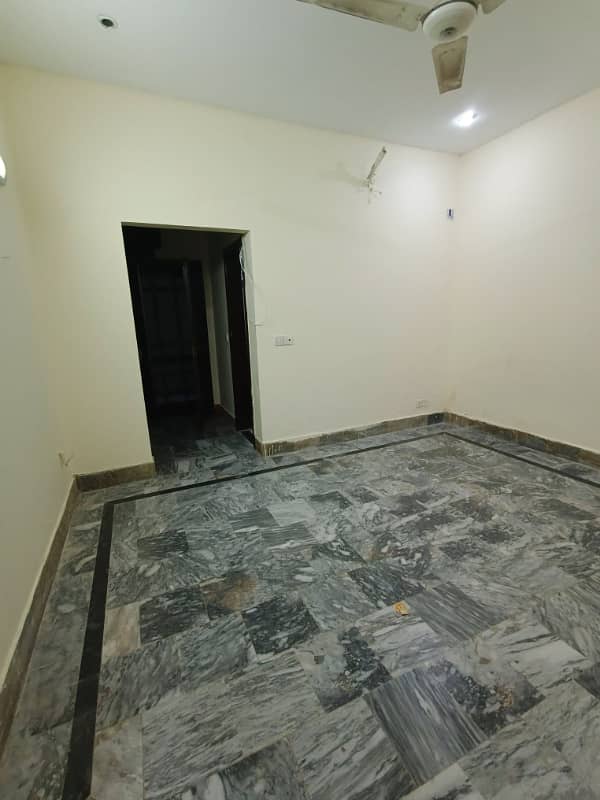 Upper portion 3 bed proper for rent for good family 2