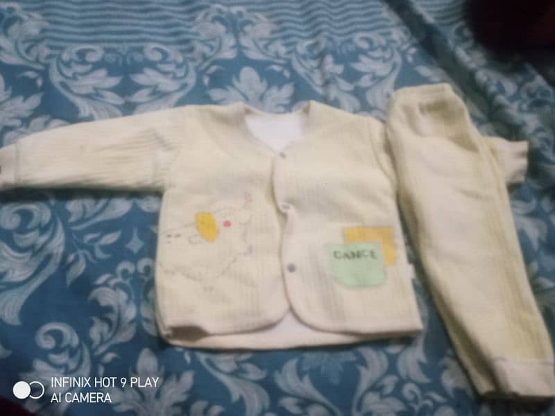 Newborn to 3 month kids clothes 4