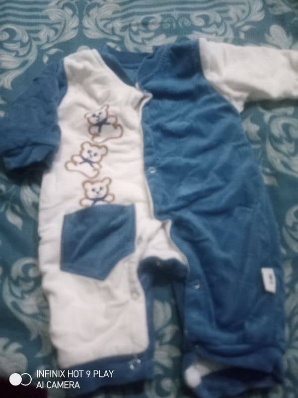 Newborn to 3 month kids clothes 6