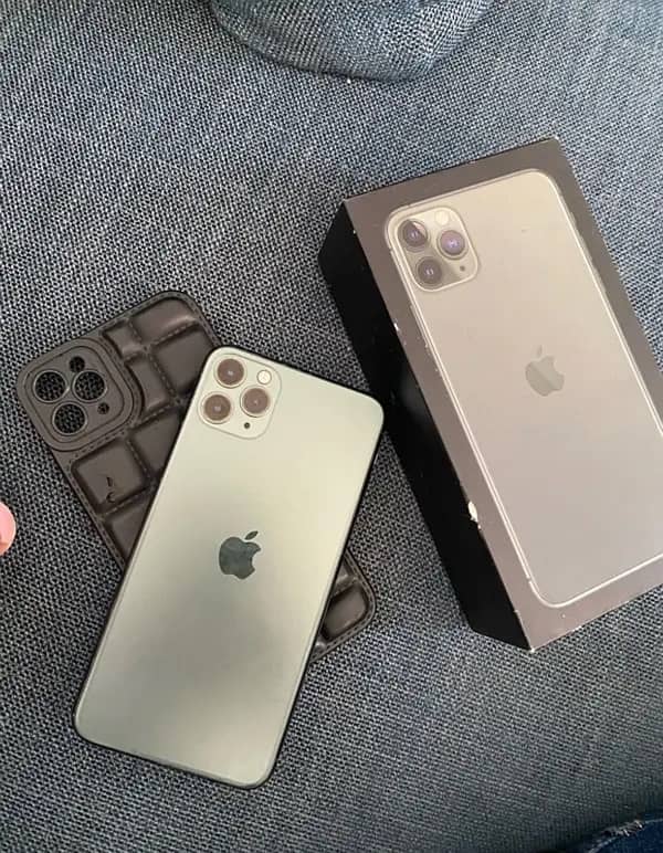 iPhone 11 pro max 1