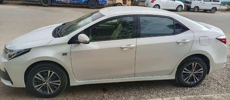 Toyota Corolla Altis 2019 3