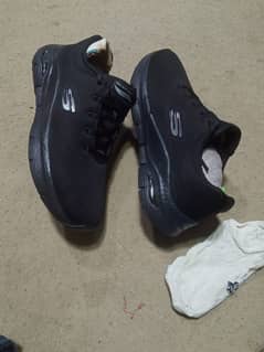 Skechers Arch Fit  Original shoes  10.10