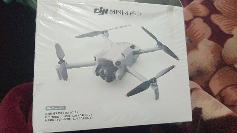 DJI Mini 4 pro combo plus 1