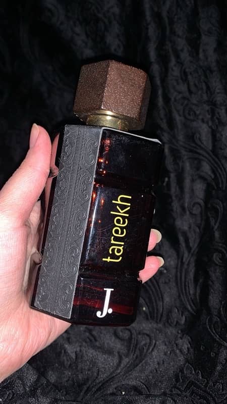 J. Tareekh perfume 1