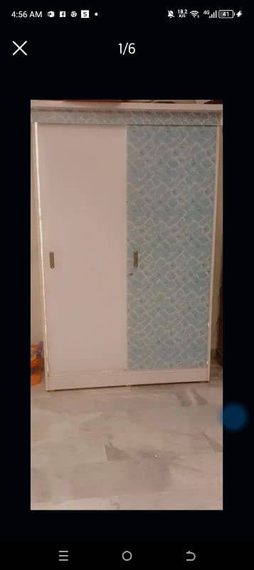 sliding door wardrobe for kids and adult only 4month used new as it is 1