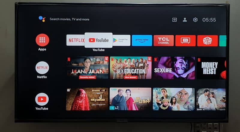 TCL 32" SMART ANDROID LedTv Only 1yr Used,No Shade, Excellent Working 5